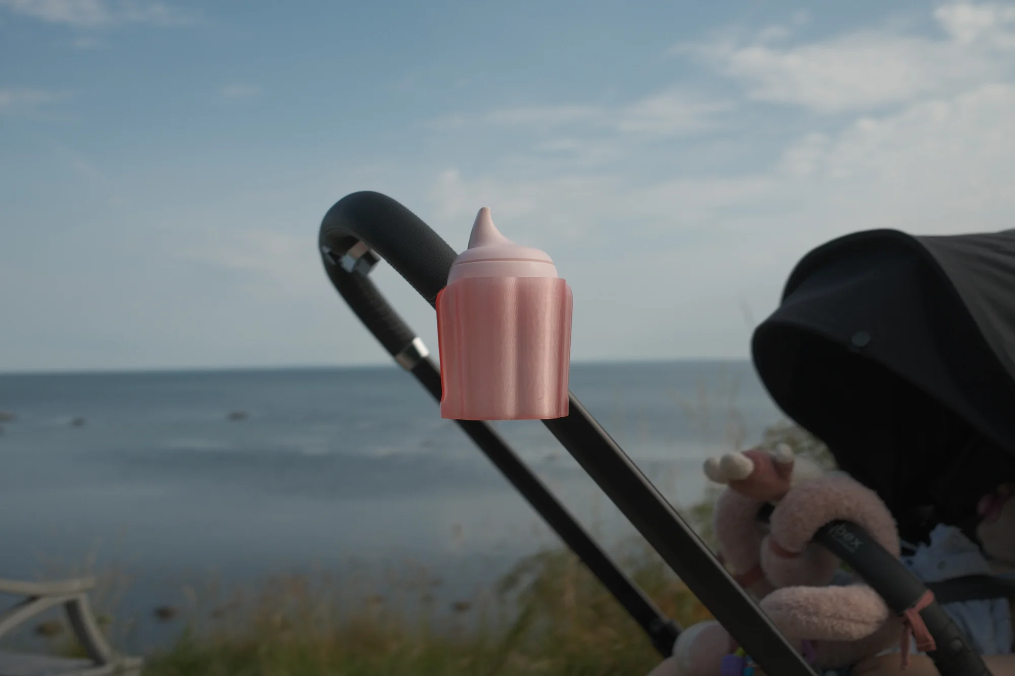 Flower Cup Holder for Cybex strollers in translucent pink